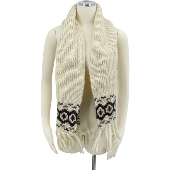 Vintage Accessories - White Nordic Striped Knit Fringe Scarf